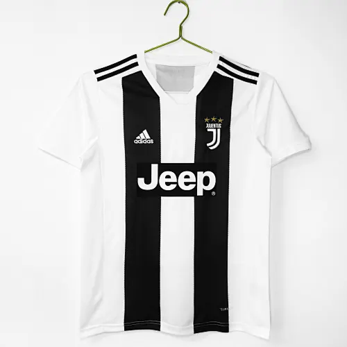 Temporada 2018/19 Juventus local retro 5A