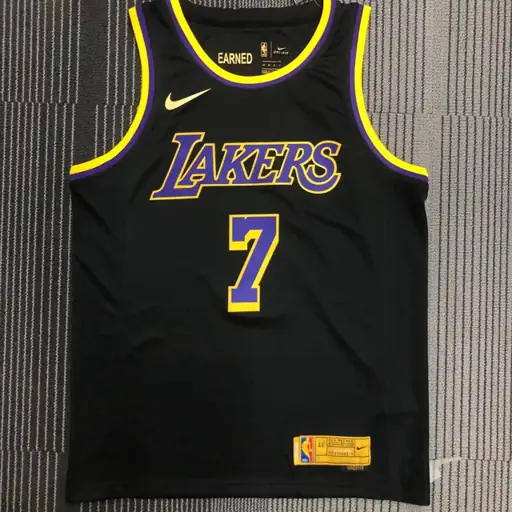 Temporada 21 Lakers edición Earned n.º 7 Anthony