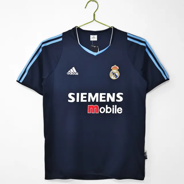 Temporada 2003/04 Real Madrid visitante 5A