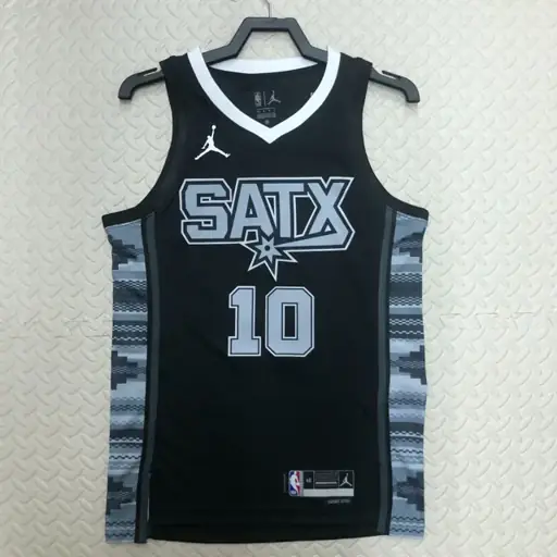 Temporada 23 Spurs edición Jumpman número 10 DeRozan