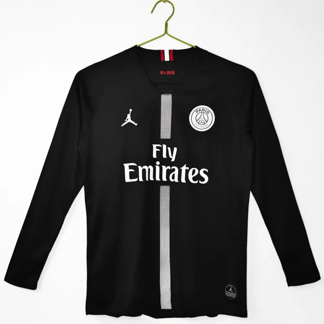 Manga larga: Temporada 2018/19 Paris Saint-Germain local retro 3B