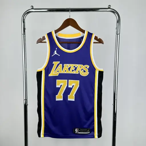 Lakers Jumpman n.º 77 Doncic