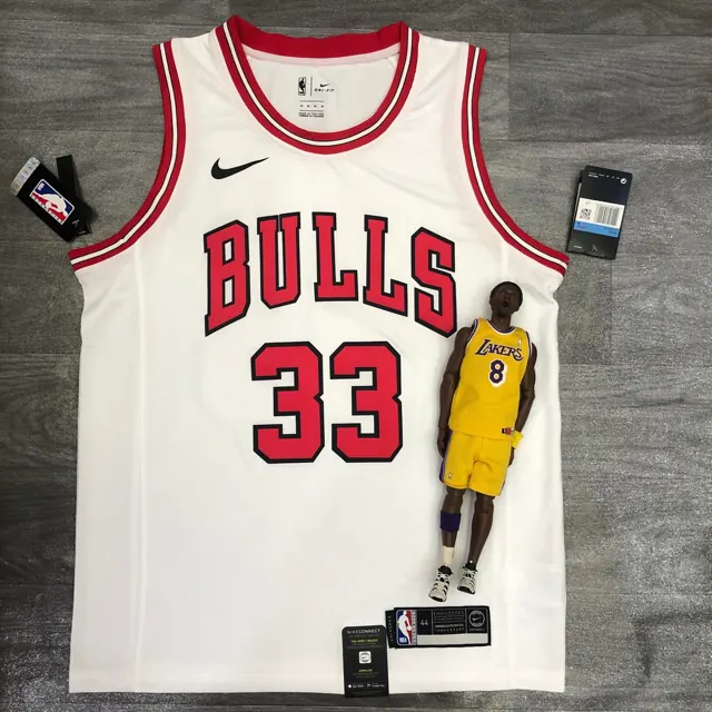 Bulls cuello redondo blanco nº 33 Scottie Pippen
