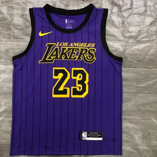 Temporada 18 Los Angeles Lakers morado Edición limitada de rayas nº 23 James