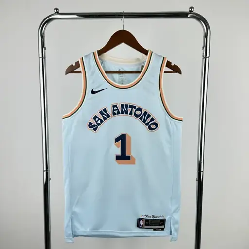 Temporada 25 Spurs Edición City número 1 Wembanyama