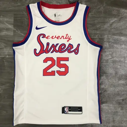 Temporada 21 Philadelphia 76ers retro cursiva limitada, nº 25 Ben Simmons