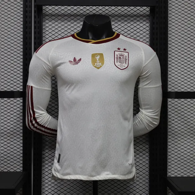 Versión jugador: 26-27 España visitante manga larga S-3XL
