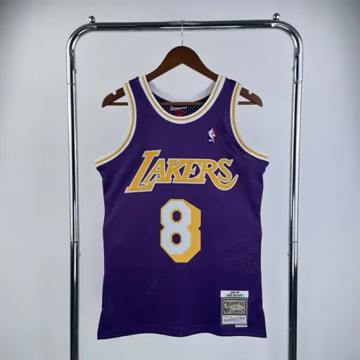 Camiseta retro MN termo-prensada: SW Los Angeles Lakers temporada 96/97 cuello redondo morado n.º 8 Kobe