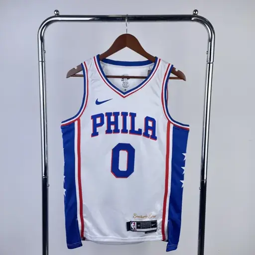 Temporada 23 Philadelphia 76ers local blanco número 0 Maxey