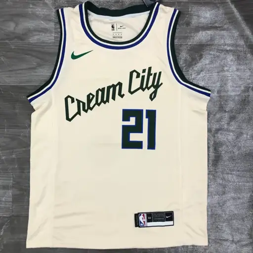Bucks cuello redondo blanco roto nº 21 Holiday