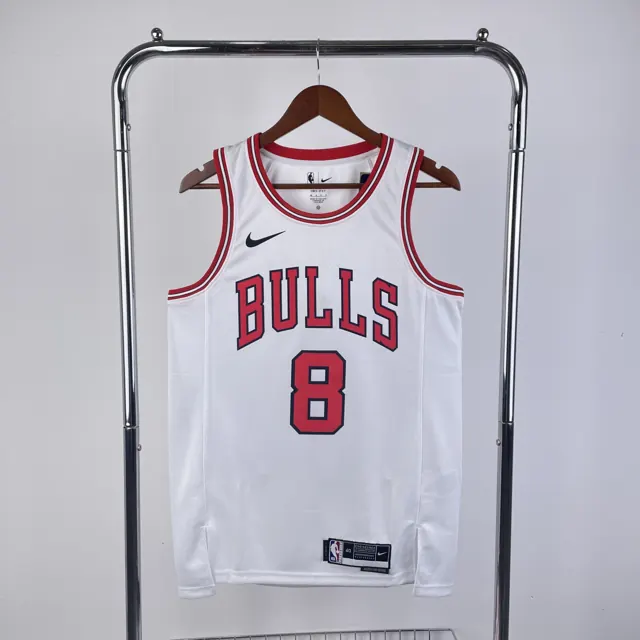 Temporada 23 Chicago Bulls blanco n.º 8 LaVine