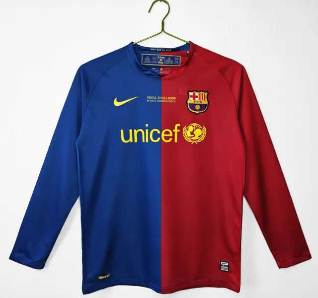 Manga larga: Temporada 2008/09 Barça local3B