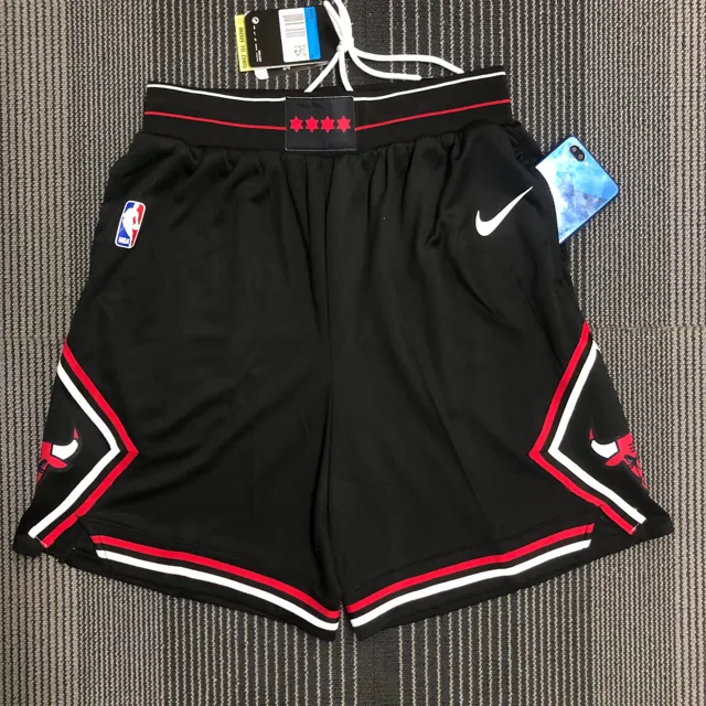 Bulls pantalones cortos negros