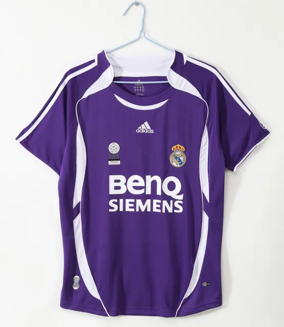 Temporada 2006/07 Real Madrid morado 8A
