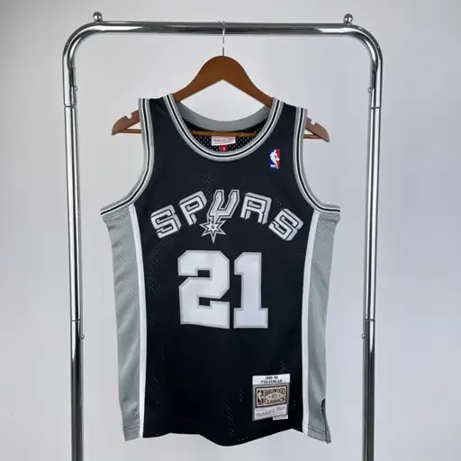 MN camiseta retro termoaplicada: SW San Antonio Spurs temporada 1998/99 negra número 21 Duncan