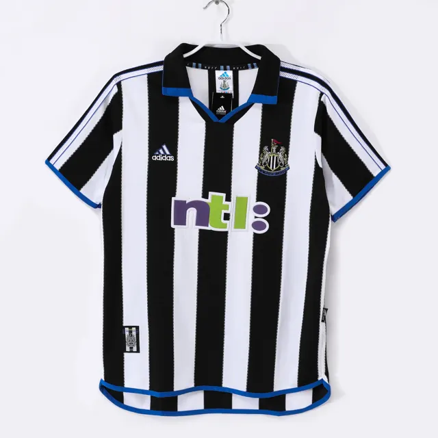 Temporada 2000/01 Newcastle United local retro 0B