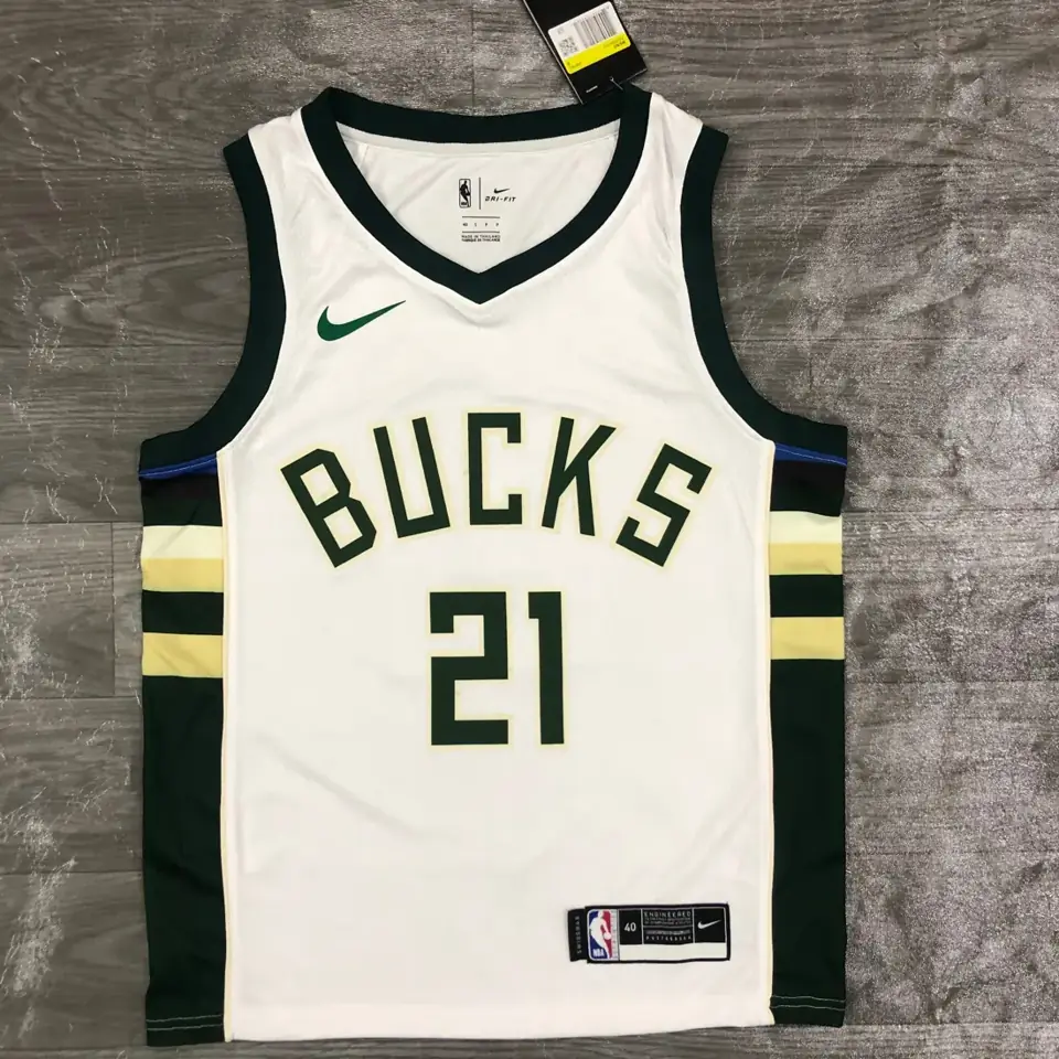 Foto 1 de Temporada 21 Bucks BUCKS local blanco nº 21 Holiday
