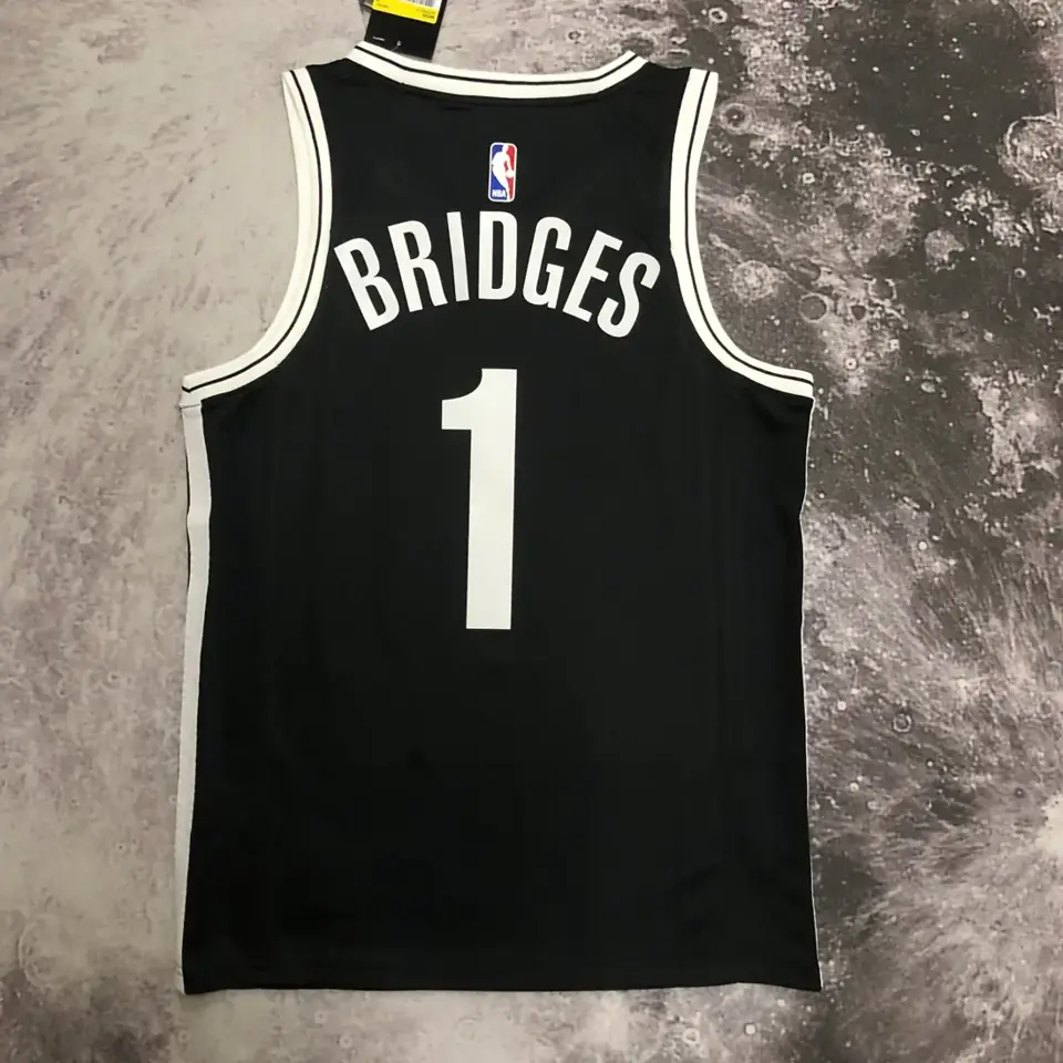 Foto 4 de Nets cuello en V negro número 1 Bridges
