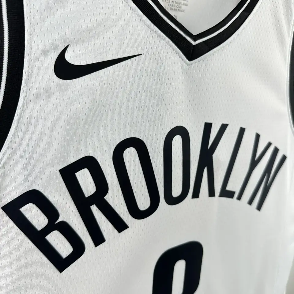 Foto 8 de Temporada 23 Nets blanco nº 8 Cui Yongxi