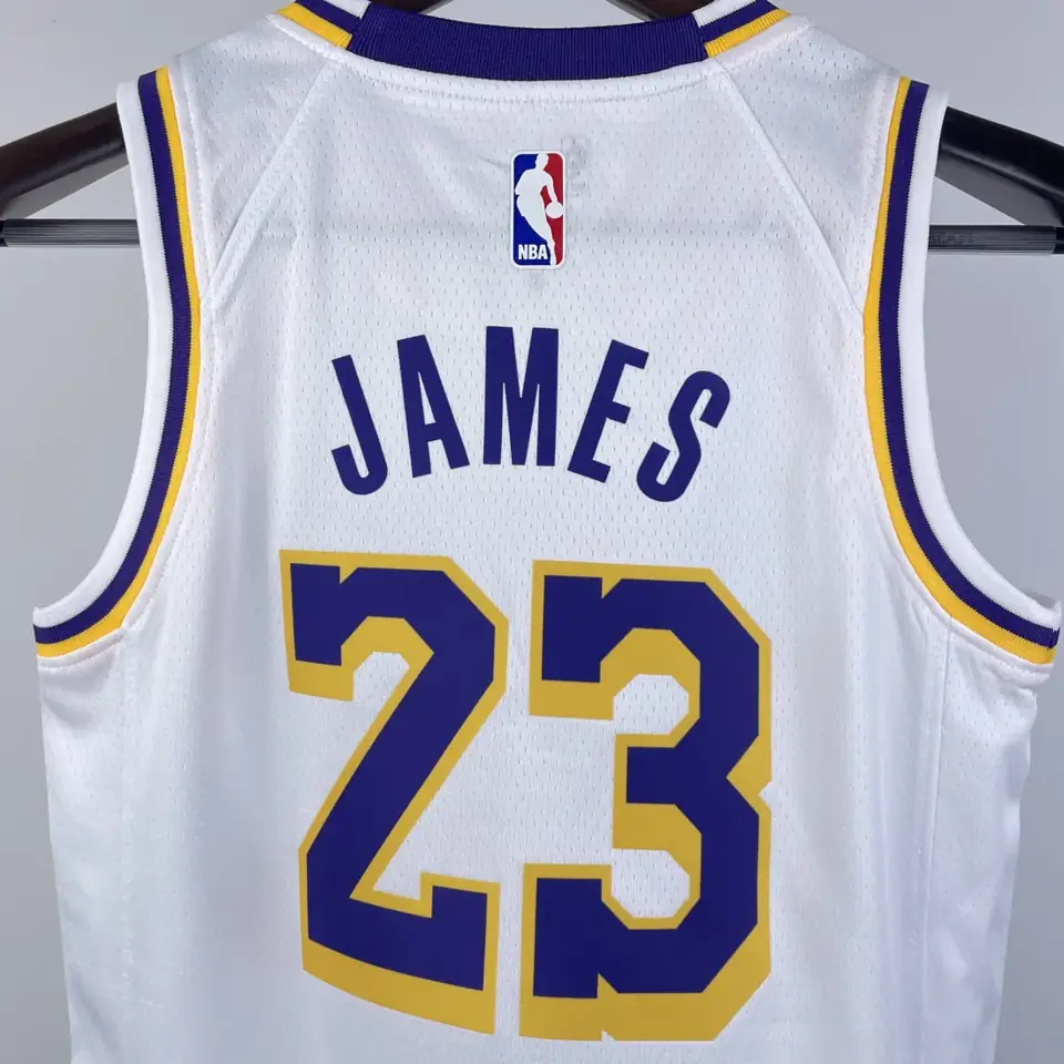 Foto 7 de Juvenil para niños: Lakers blanco nº 23 James