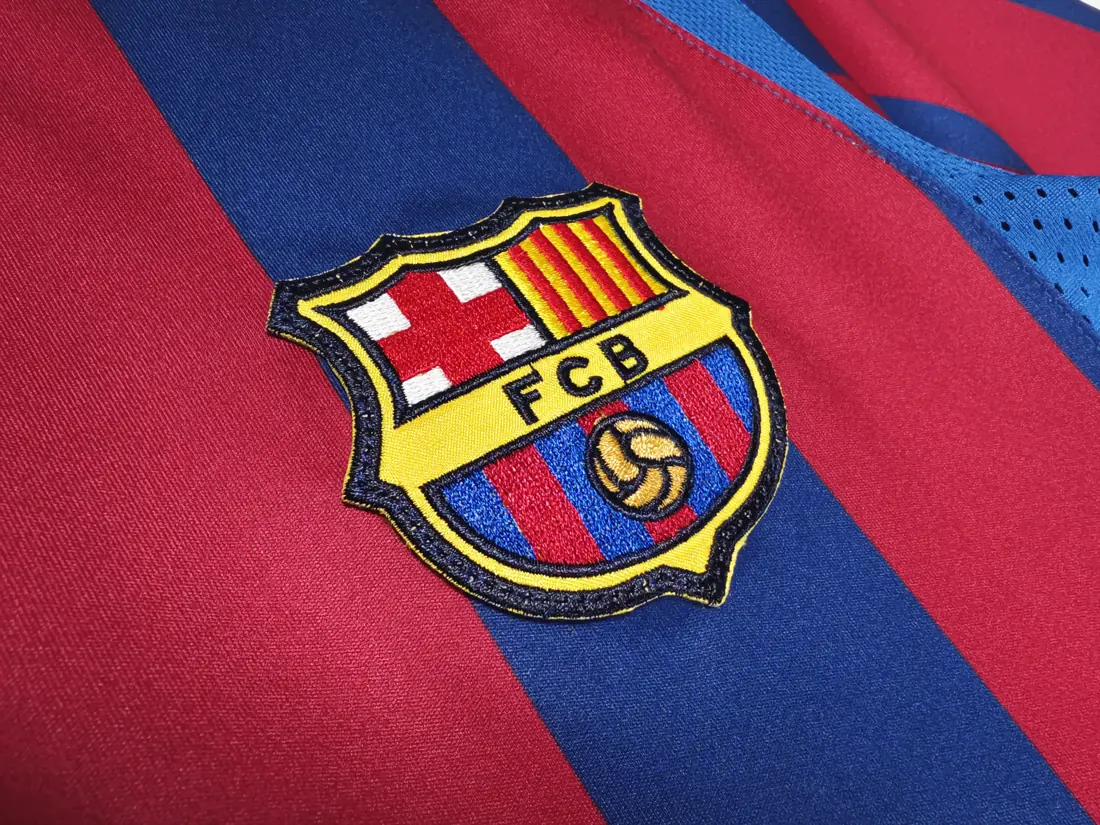 Foto 8 de Temporada 2005/06 Barcelona local LaLiga versión correcta