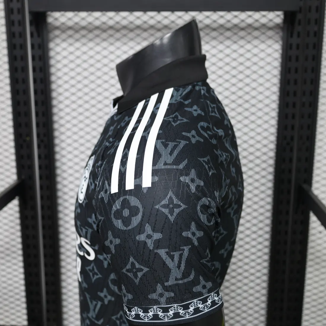 Foto 3 de 26-27 Real Madrid edición especial Louis Vuitton S-2XL