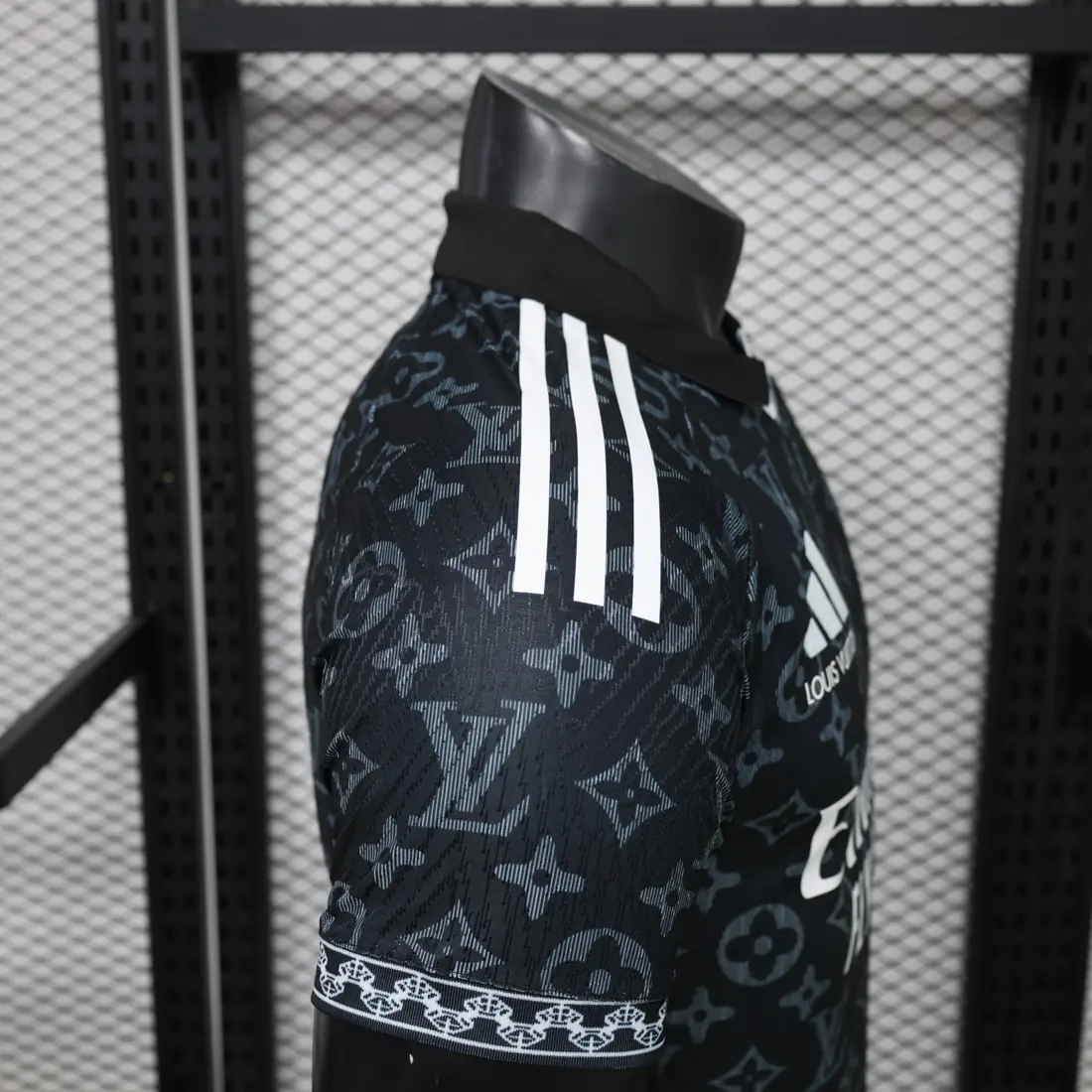 Foto 4 de 26-27 Real Madrid edición especial Louis Vuitton S-2XL