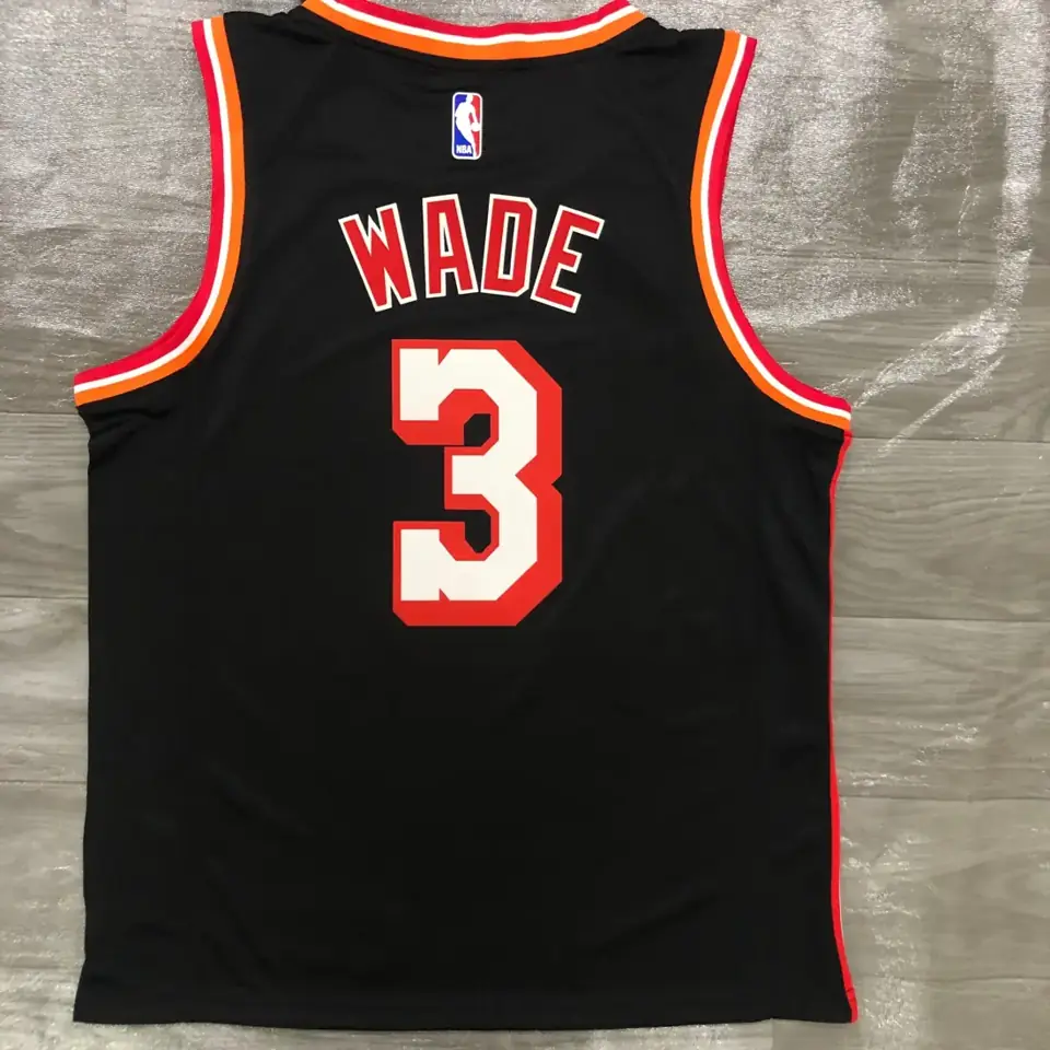 Foto 2 de Temporada 18 Miami Heat Noche Retro negro número 3 Dwyane Wade