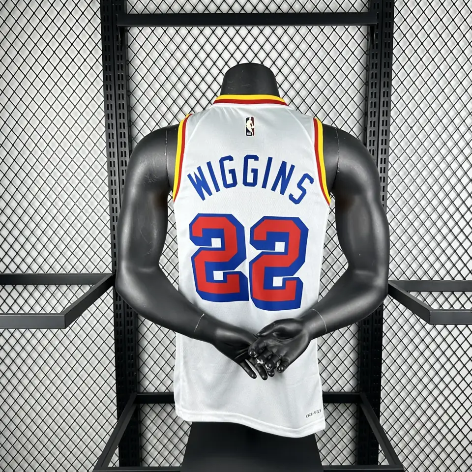 Foto 6 de Temporada 25 Warriors retro número 22 Wiggins