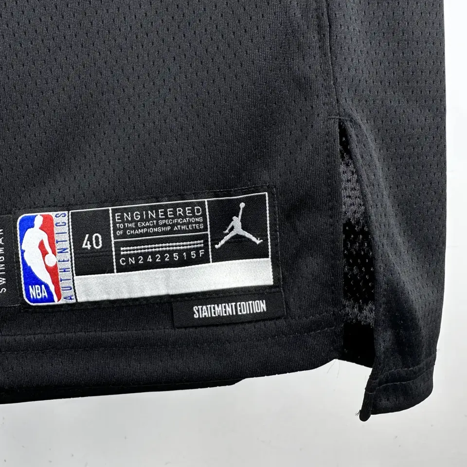 Foto 6 de Temporada 23 Celtics de Boston Edición limitada Air Jordan número 8 Porzingis