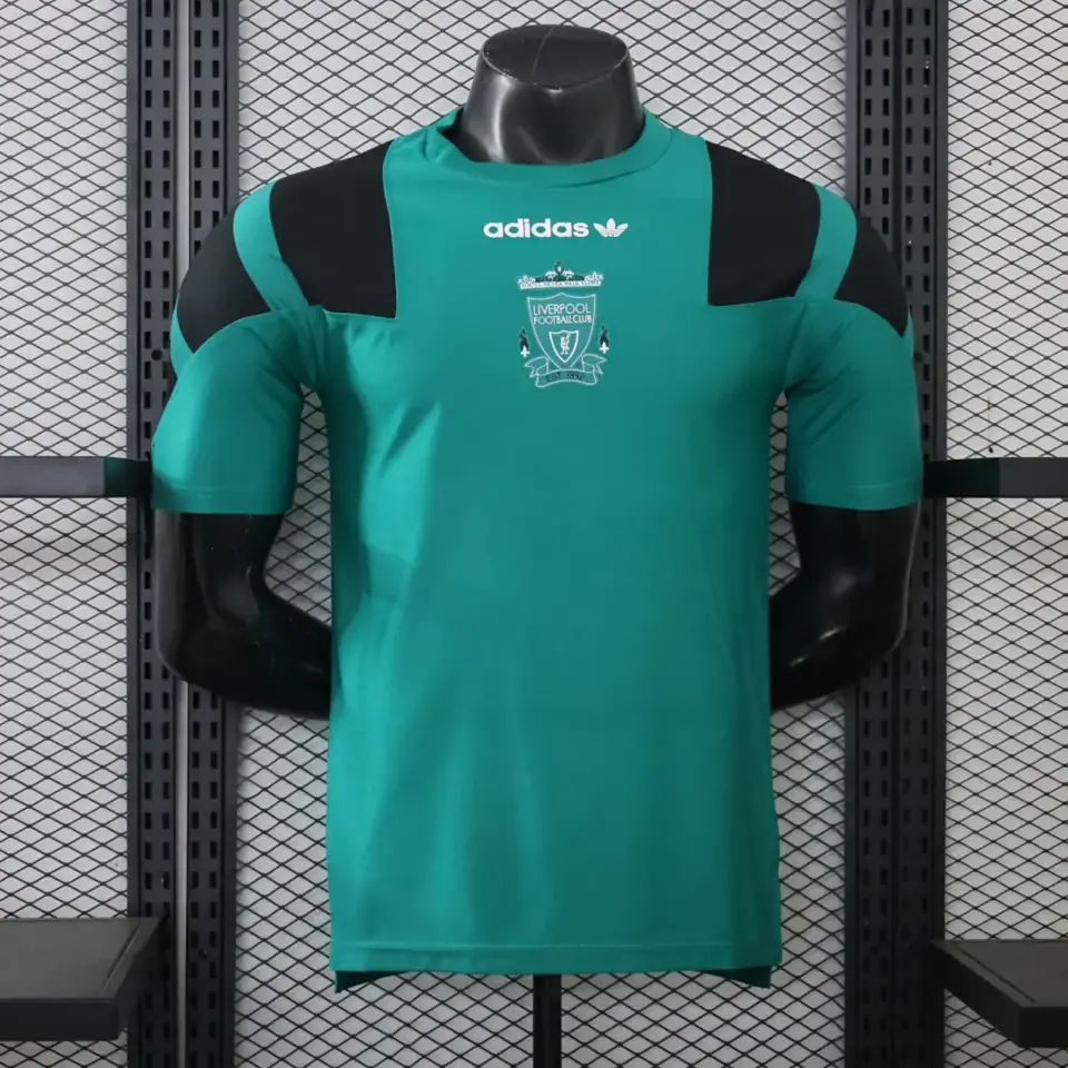 Foto 1 de 26-27 Liverpool Casual Retro Verde S-3XL