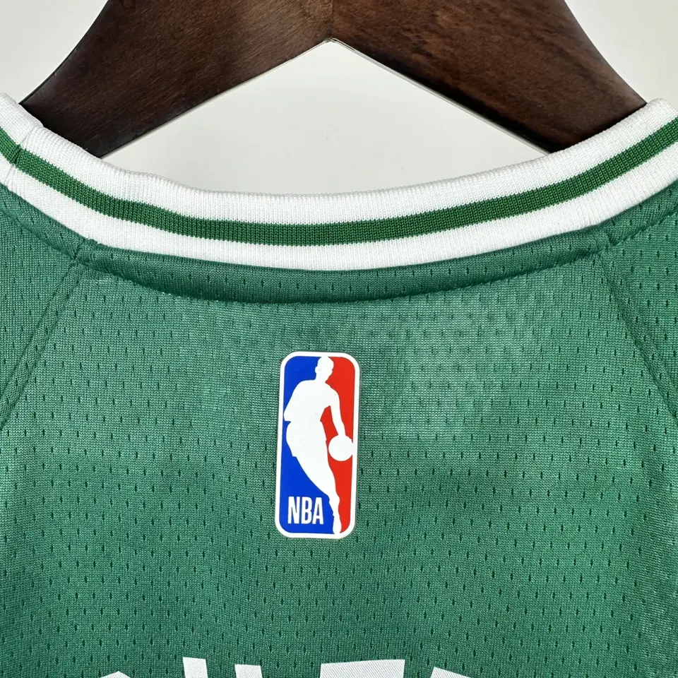 Foto 3 de Niños: Celtics verde número 88