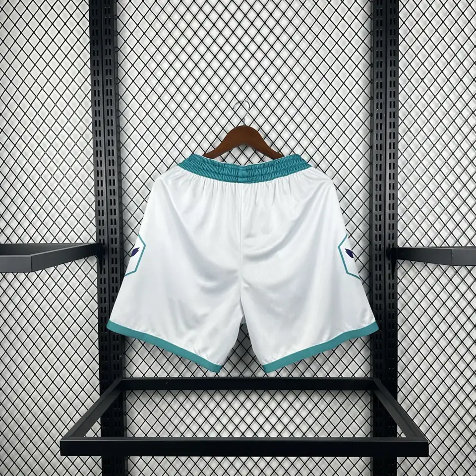 Foto 6 de Hornets pantalones cortos blancos
