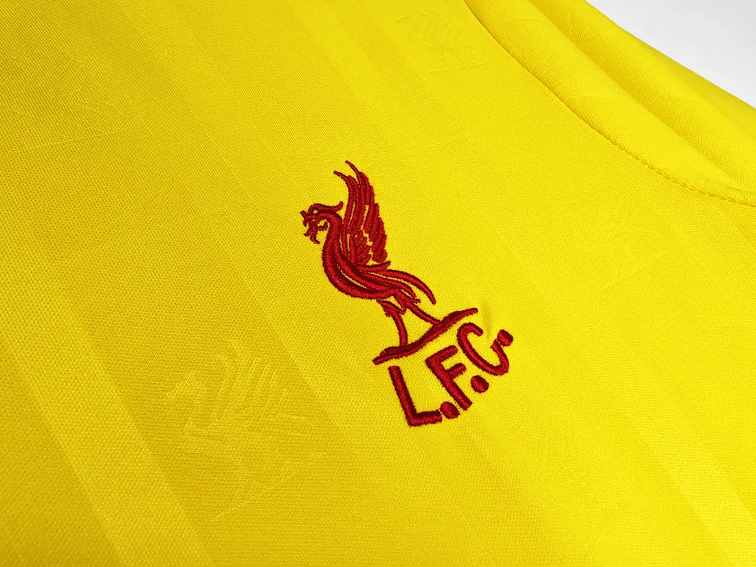 Foto 5 de Temporada 1985/86 Liverpool tercera amarillo 5A