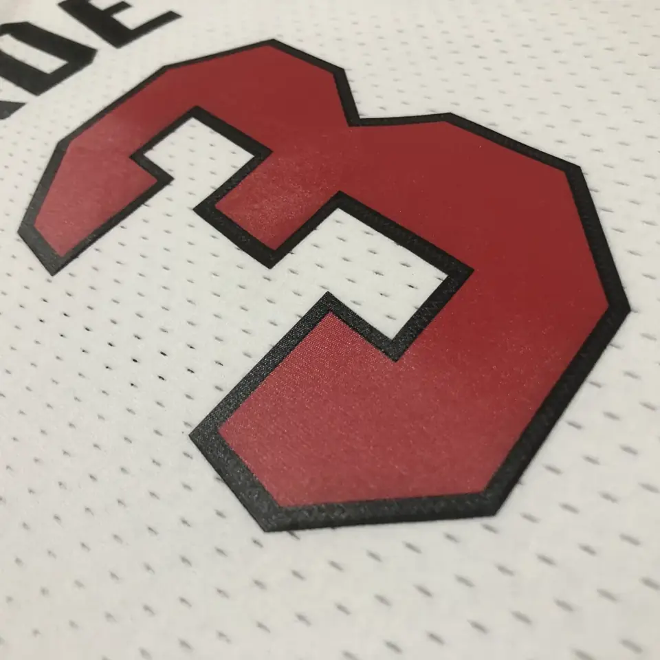 Foto 5 de Camiseta retro MN termo-prensada: SW Miami Heat temporada 05/06 blanco n.º 3 Wade
