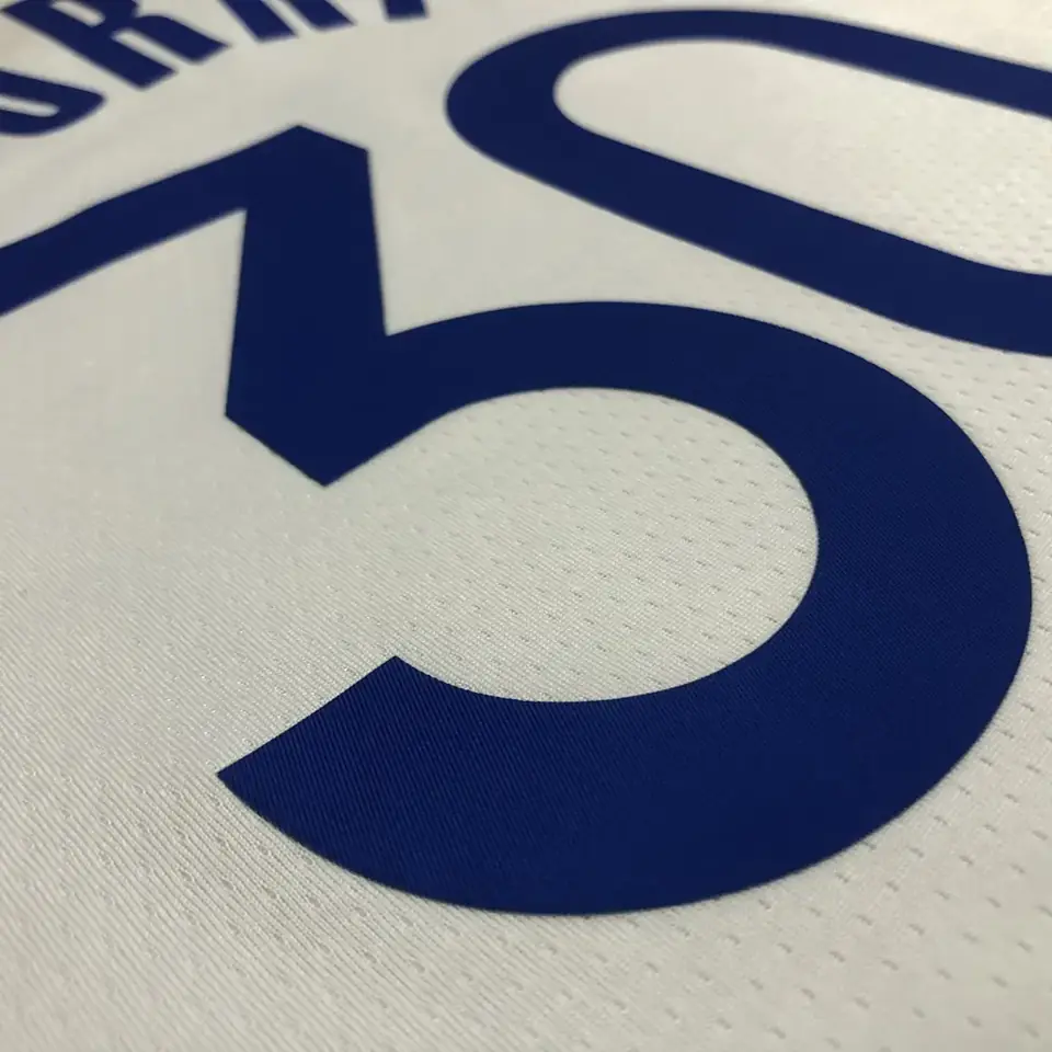 Foto 8 de 75 aniversario Los Warriors blanco número 30 Curry