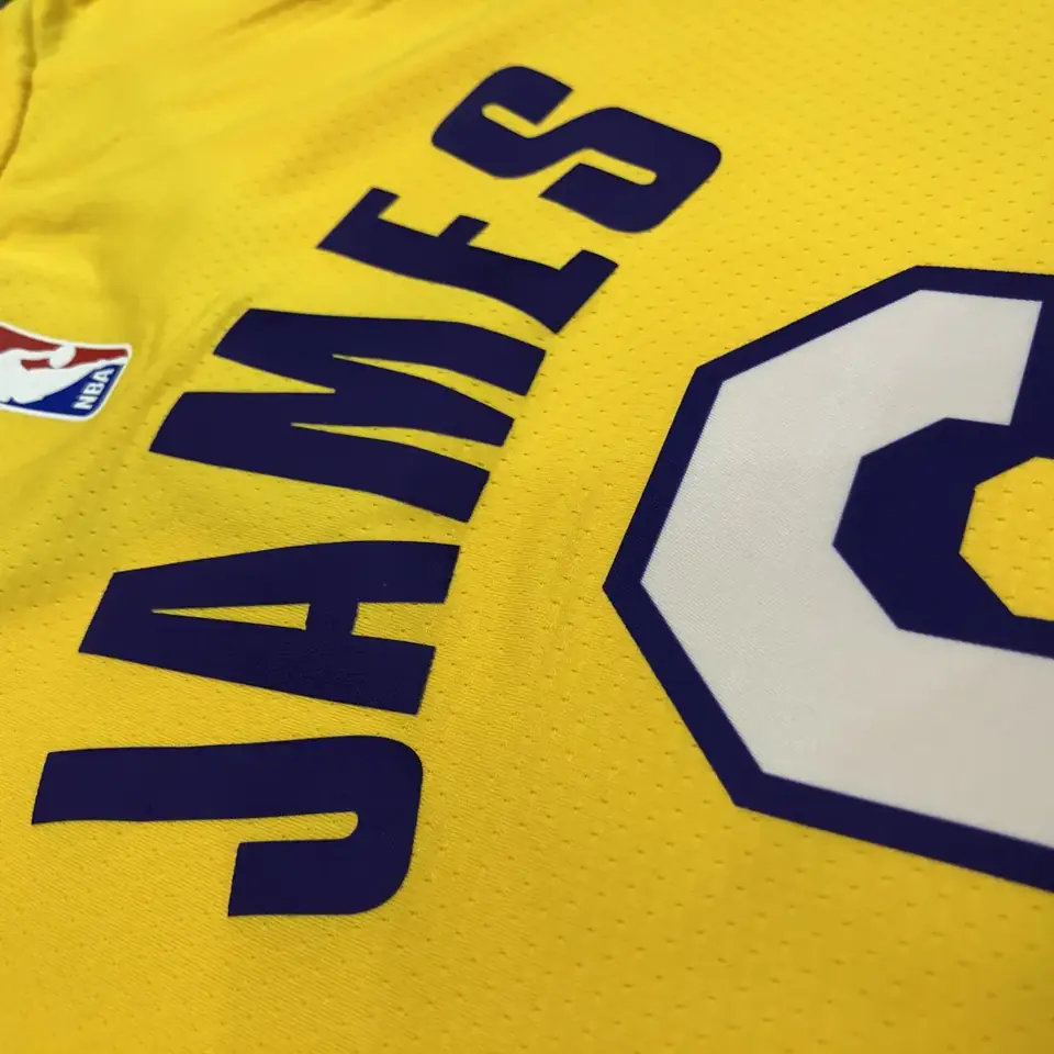Foto 5 de Lakers de Los Ángeles con estrellas n.º 6 LeBron James