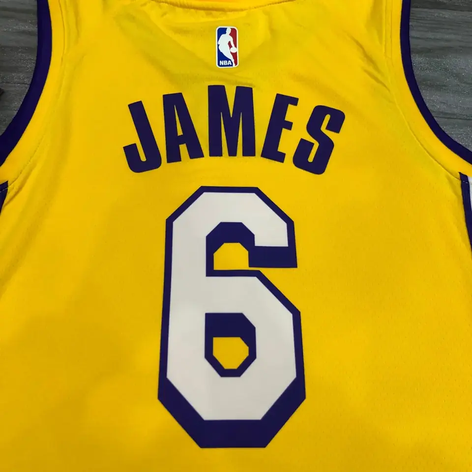 Foto 7 de Lakers de Los Ángeles con estrellas n.º 6 LeBron James