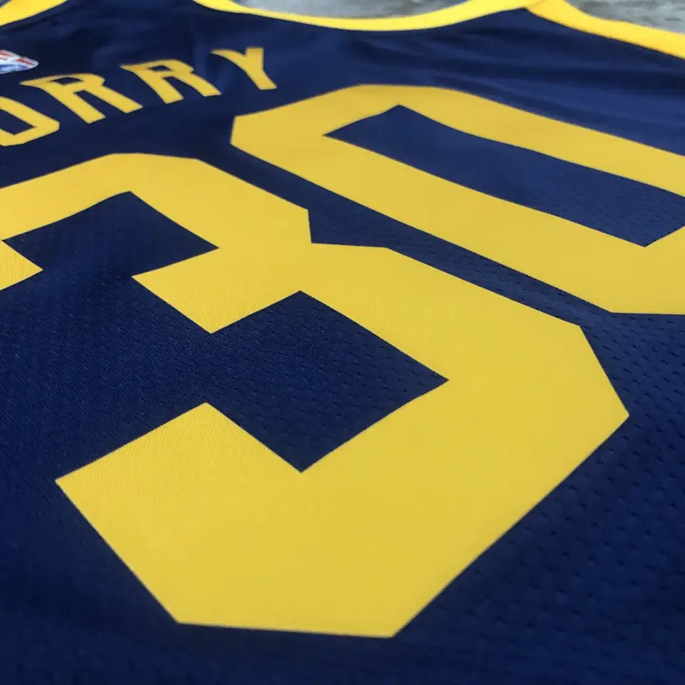 Foto 3 de Temporada 23 Golden State Warriors Jumpman nº 30 Curry