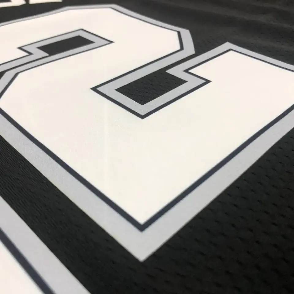 Foto 6 de Temporada 21 San Antonio Spurs City Edition, nº 12 Aldridge