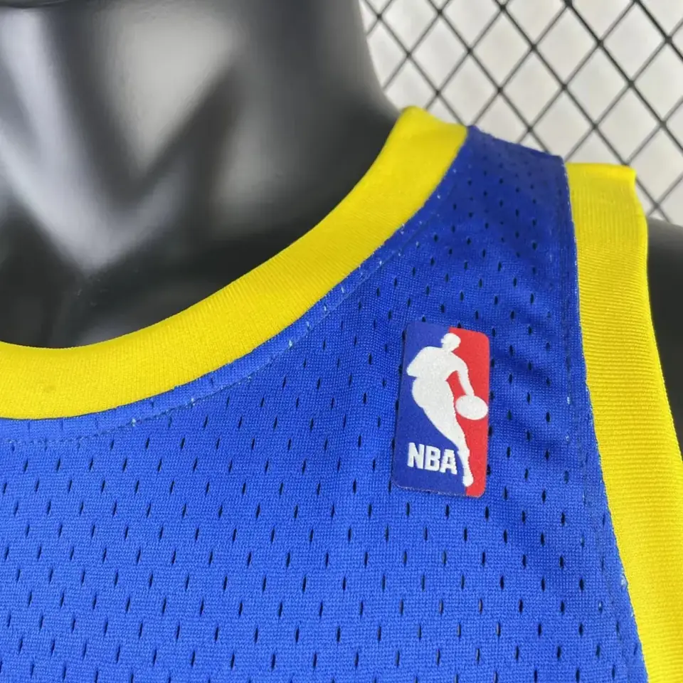 Foto 4 de Camiseta retro MN versión aficionado, termotransferida: Nuggets temporada 1991/92 azul nº 55 Dikembe Mutombo