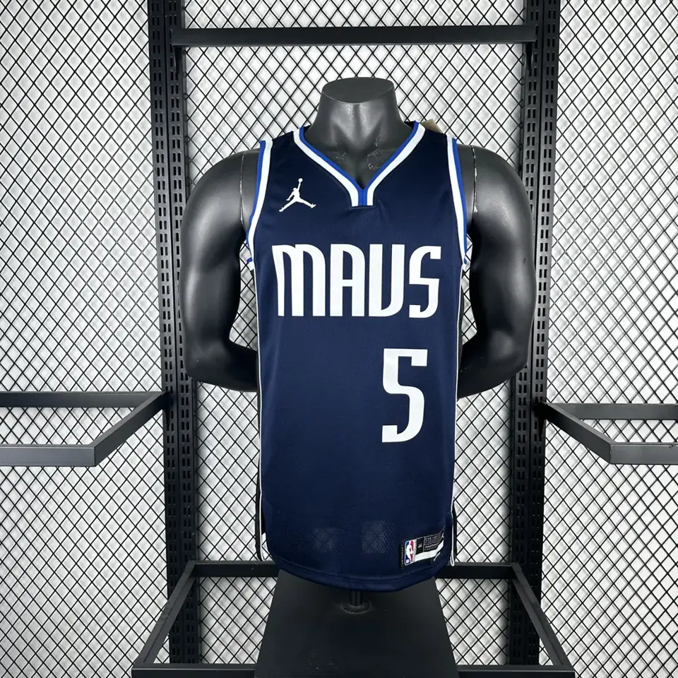 Foto 3 de Temporada 23 Mavericks Jumpman número 5 Russell