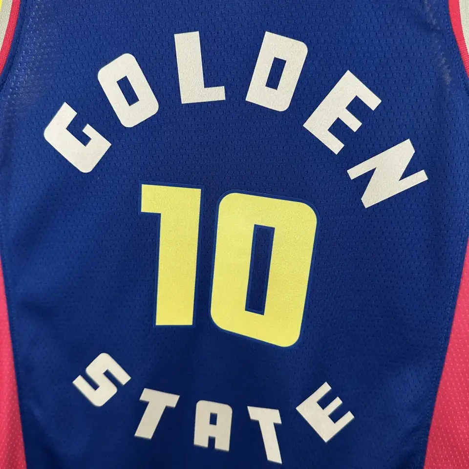 Foto 8 de Temporada 2025 Warriors Edición Ciudad número 10 Butler