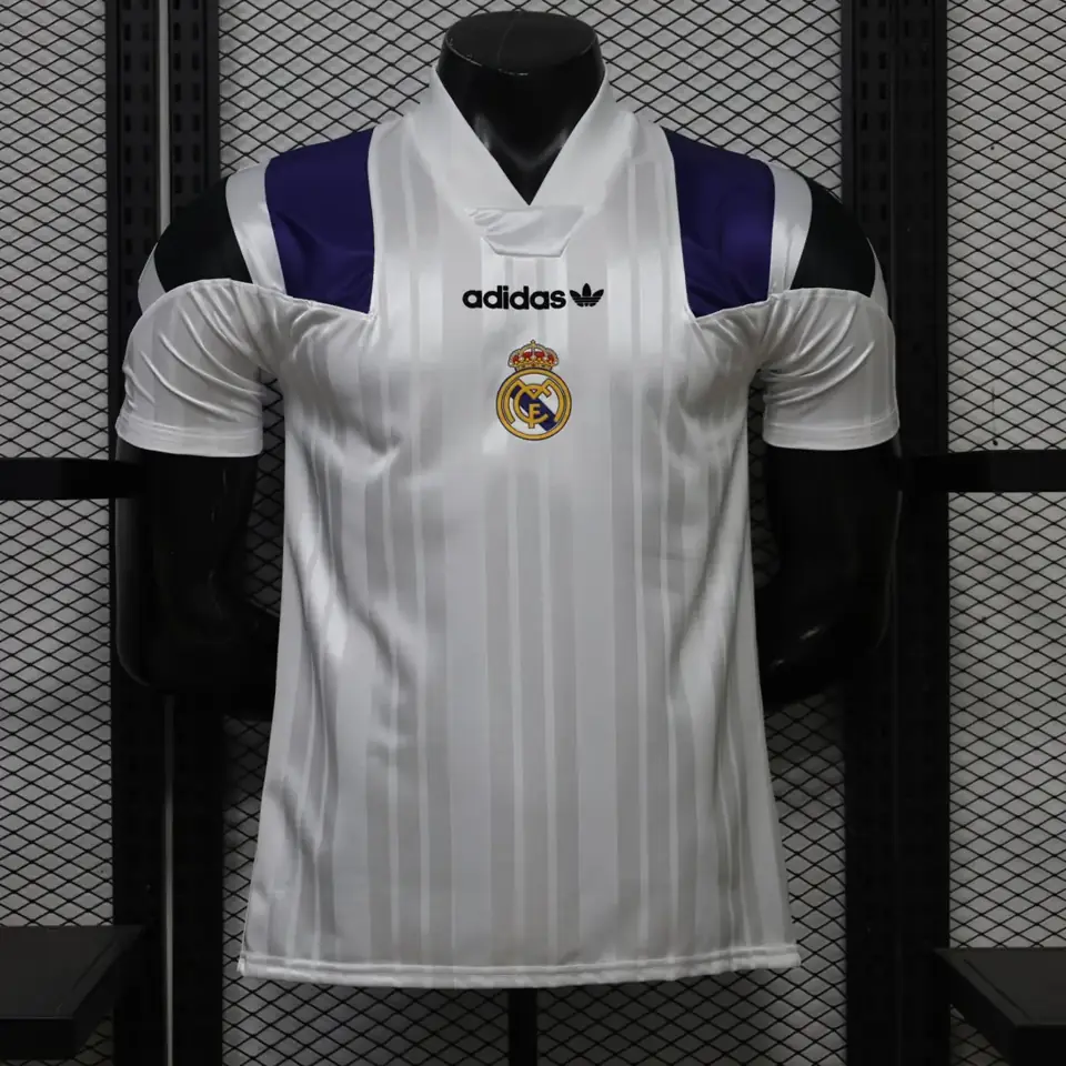 Foto 1 de 26-27 Real Madrid Casual Retro Tallas S-3XL