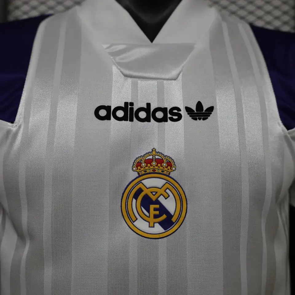 Foto 8 de 26-27 Real Madrid Casual Retro Tallas S-3XL