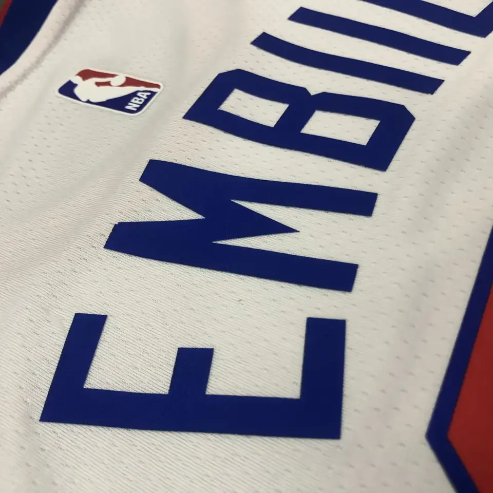Foto 7 de Temporada 21 Philadelphia 76ers retro cursiva limitada, nº 21 Embiid