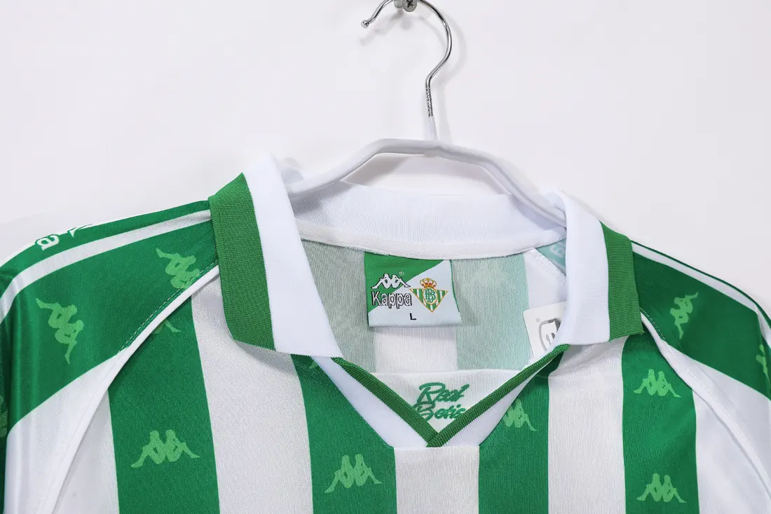 Foto 8 de Temporada 1995/97 Real Betis local (sin publicidad) 5A