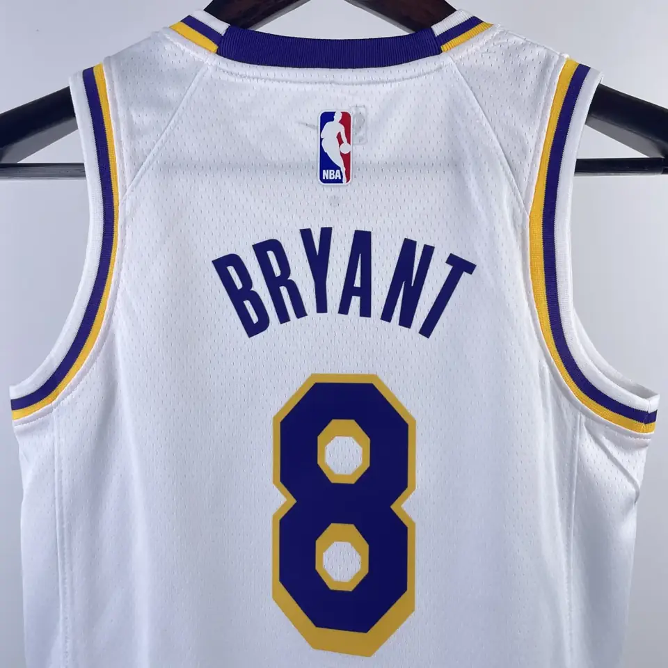 Foto 7 de Juvenil/niños: Lakers blanco número 8 Kobe