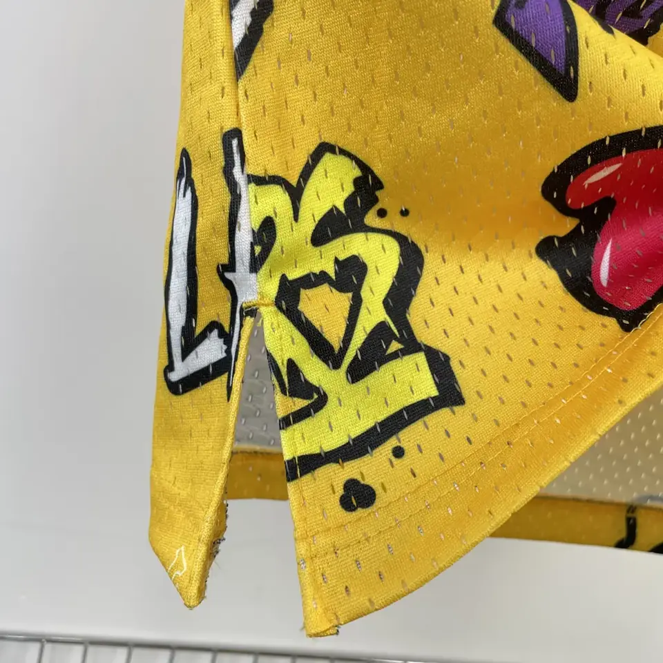 Foto 5 de Camiseta retro termoimpresa MN: SW Lakers temporada 96/97 grafiti número 34 O'Neal