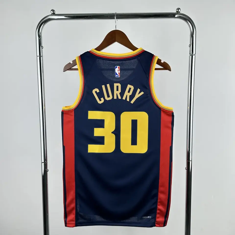 Foto 2 de Temporada 25 Warriors Edición City nº 30 Curry